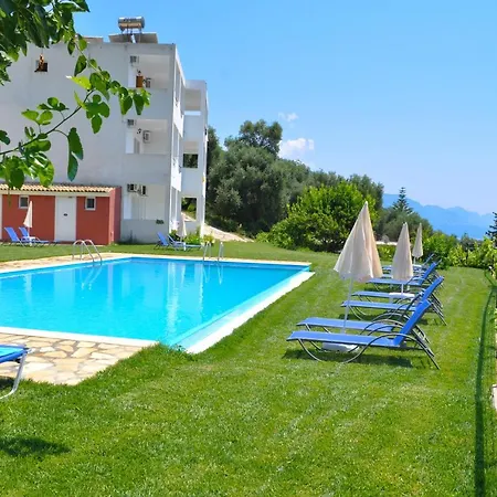 Cozy Studio Escape With Swimming Pool On Beach بيليكاس