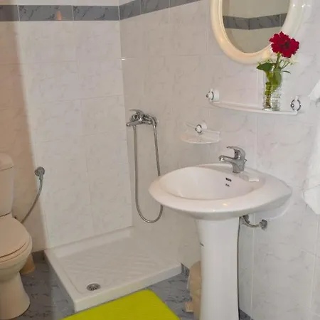 شقة Cozy Studio Escape With Swimming Pool On Beach